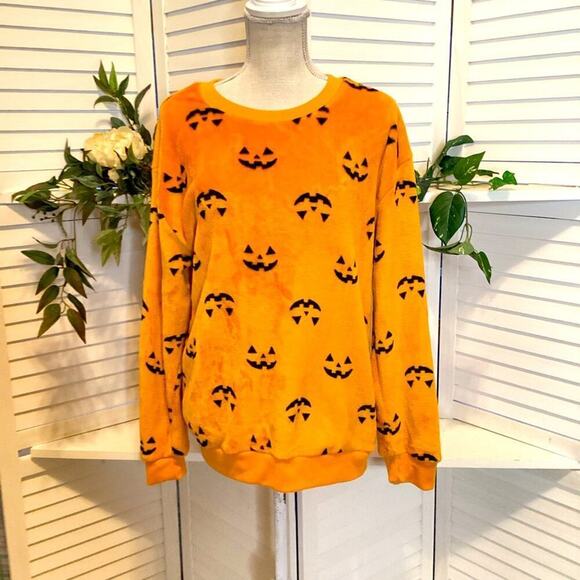 Wound Up Sweaters - HALLOWEEN PUMPKIN SOFT PULLOVER SIZE LARGE 11/13